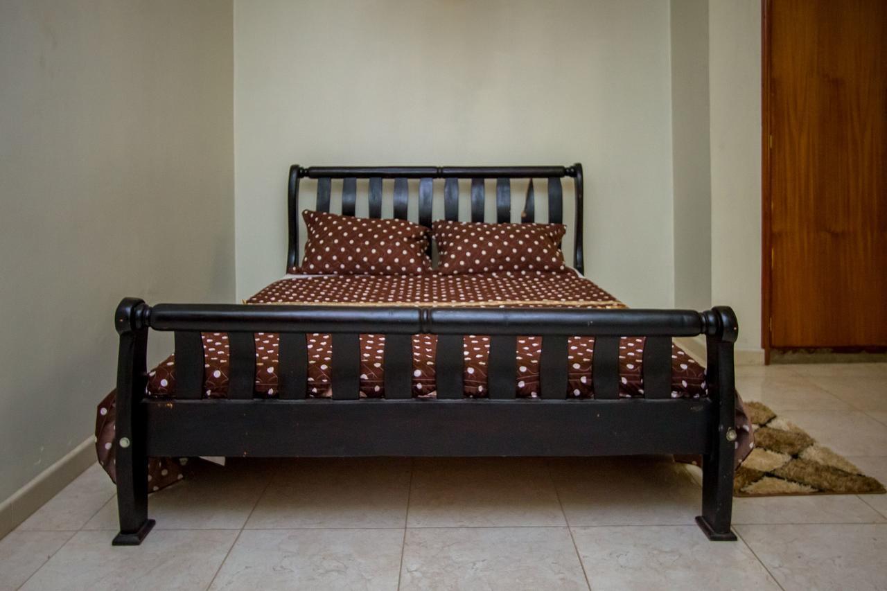 Heras Country Resort Kabale ภายนอก รูปภาพ