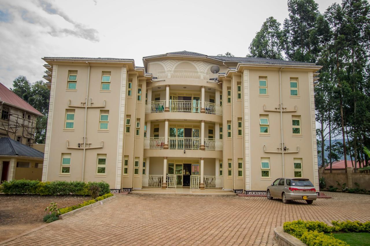 Heras Country Resort Kabale ภายนอก รูปภาพ